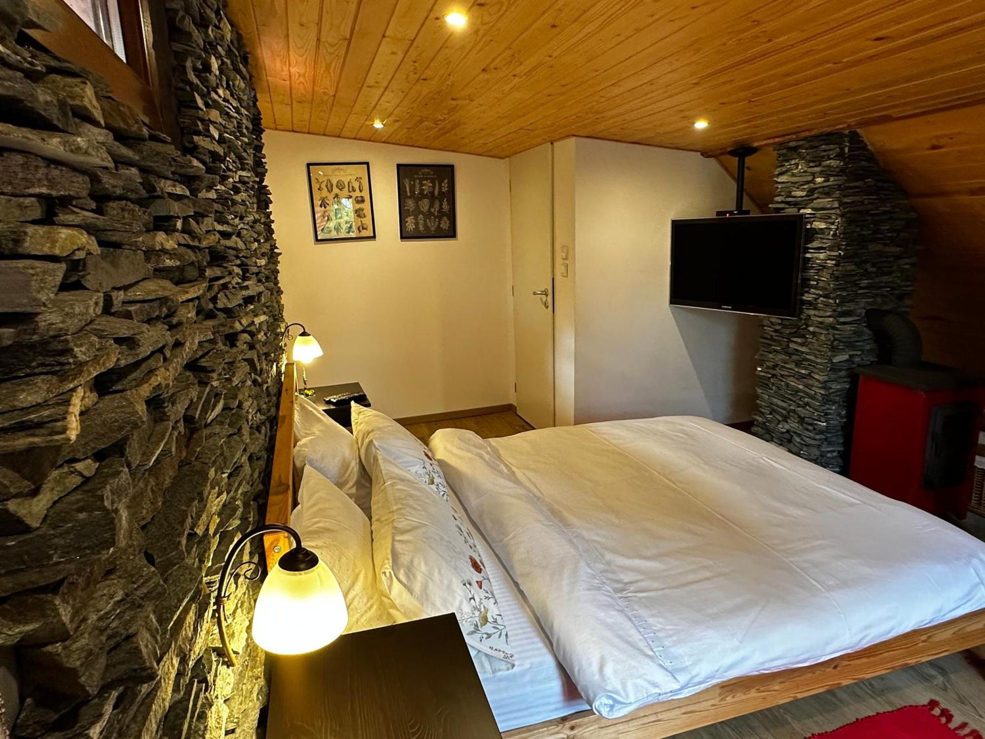 Mountain Chalet - Cabana La Muntele Baisorii Havastelep Kültér fotó